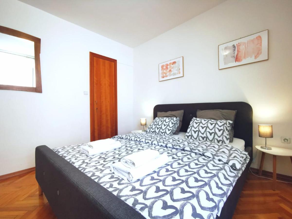 ספליט One Bedroom Apartment In The Old Town מראה חיצוני תמונה